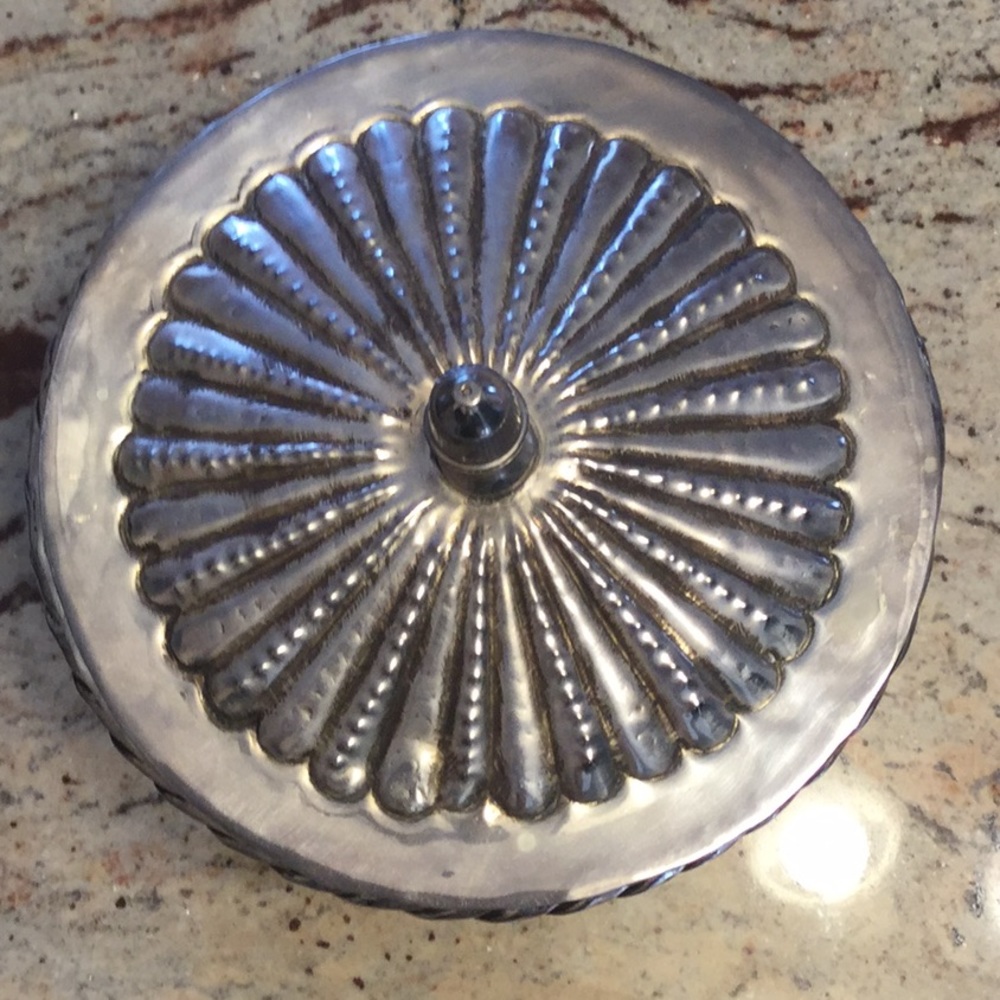 Silver Metal Container, Decorative & Useful. - Picture 2 of 6